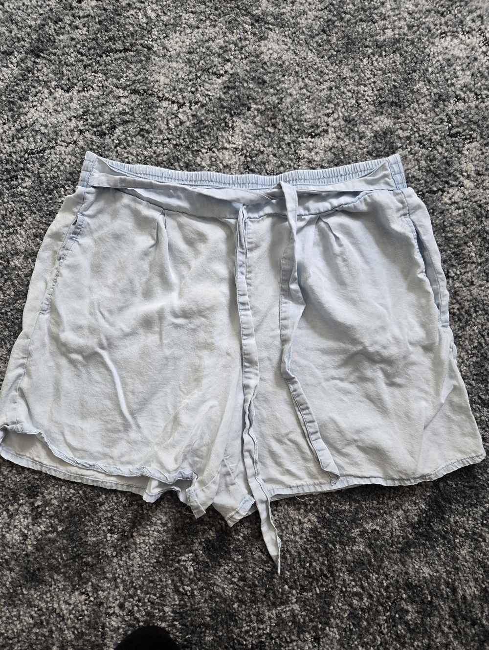 ✨️ Zac & Rachel Lyocell Shorts